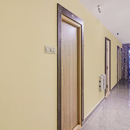 Super Hotel O Dsr Inn Near Nexus Хидерабад Екстериор снимка