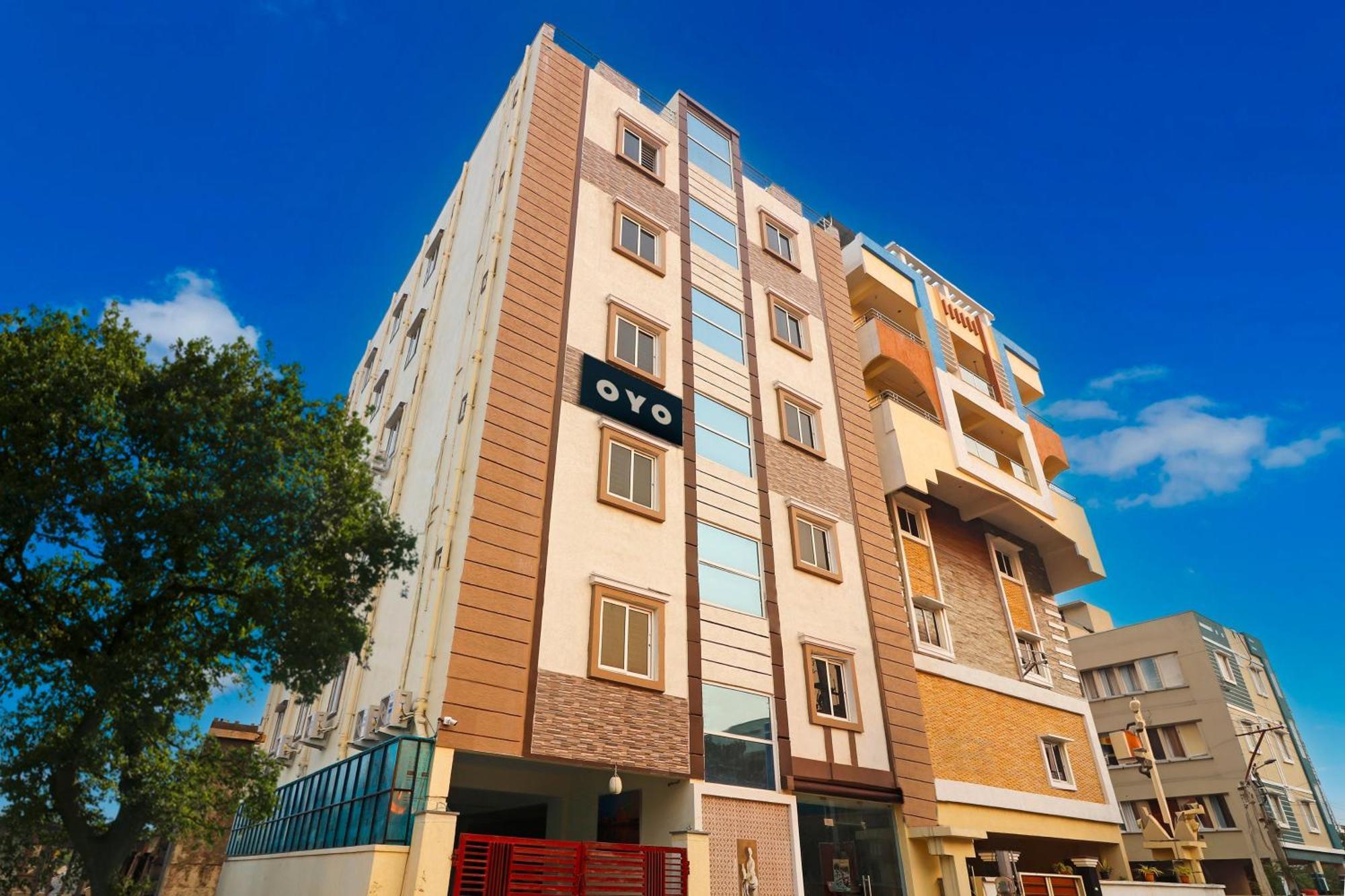 Super Hotel O Dsr Inn Near Nexus Хидерабад Екстериор снимка