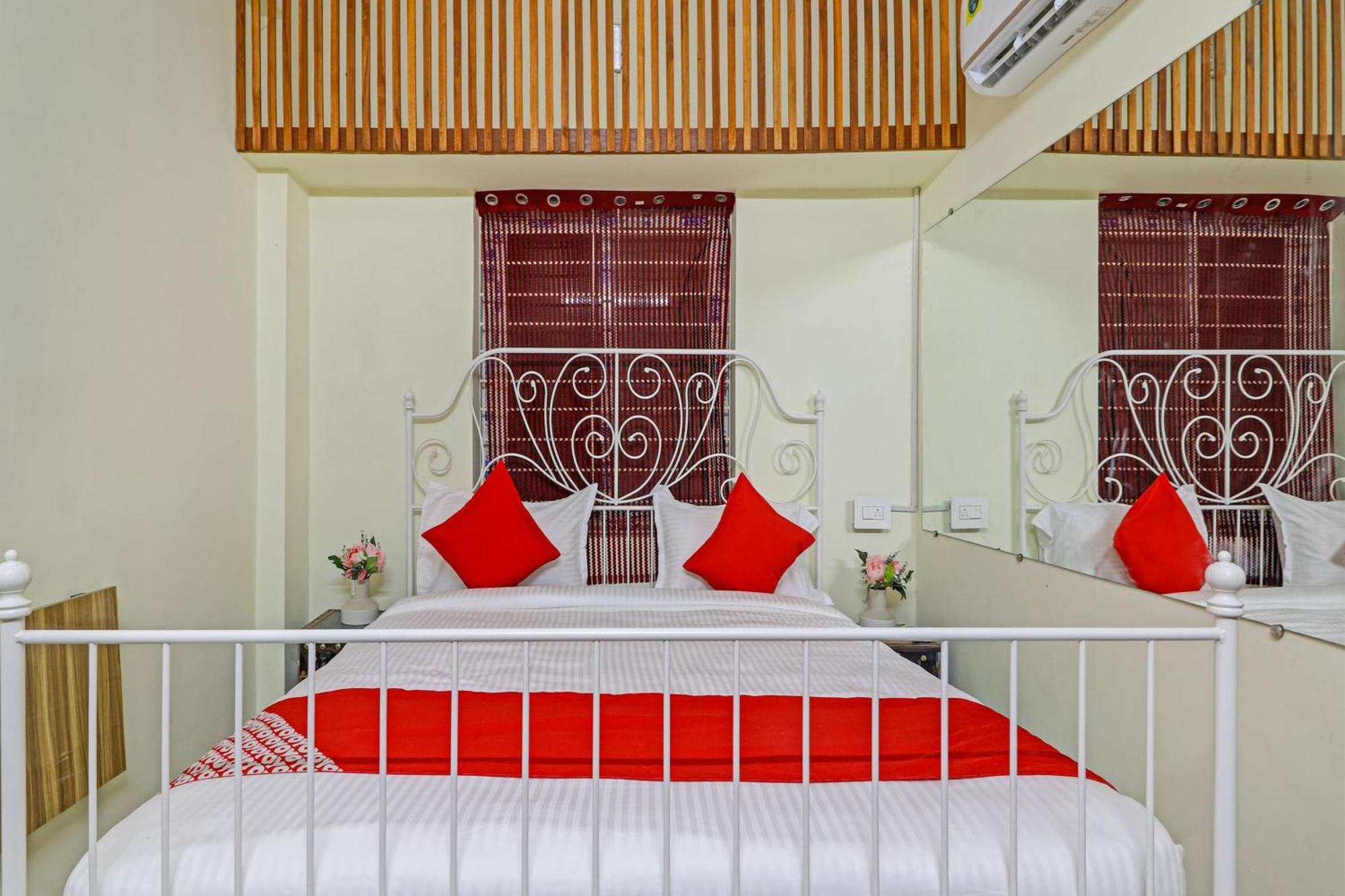 Super Hotel O Dsr Inn Near Nexus Хидерабад Екстериор снимка