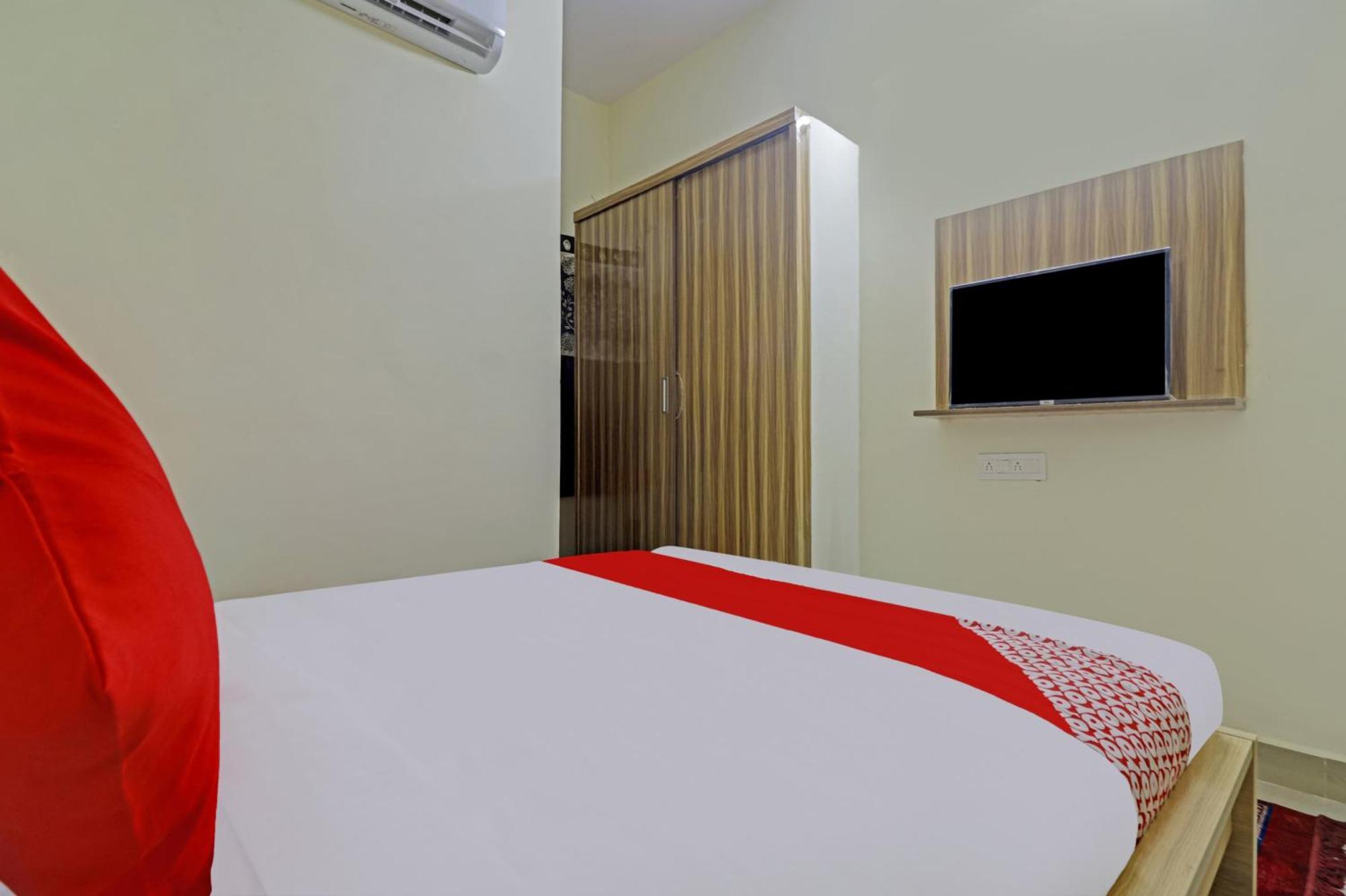 Super Hotel O Dsr Inn Near Nexus Хидерабад Екстериор снимка