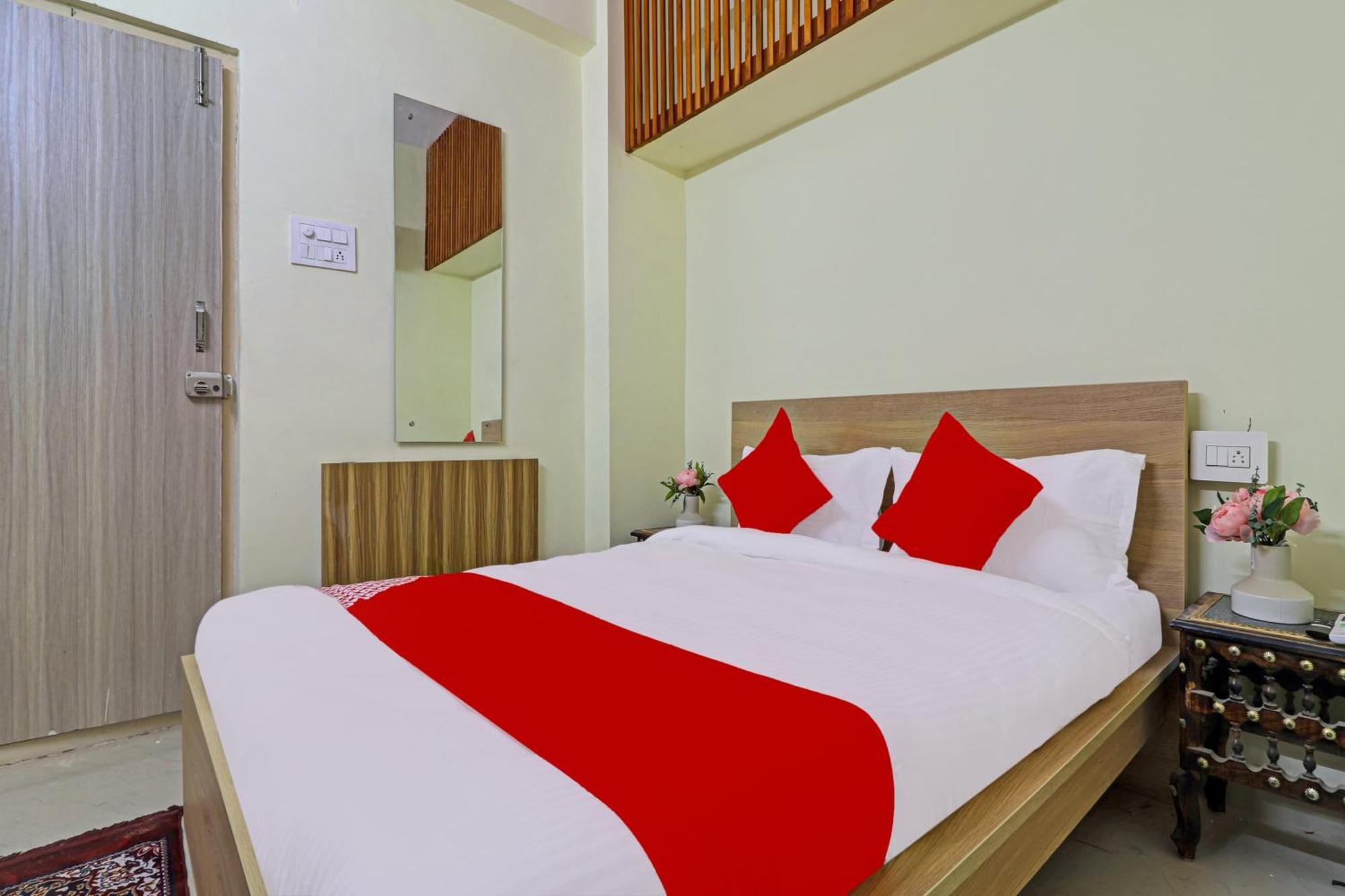 Super Hotel O Dsr Inn Near Nexus Хидерабад Екстериор снимка